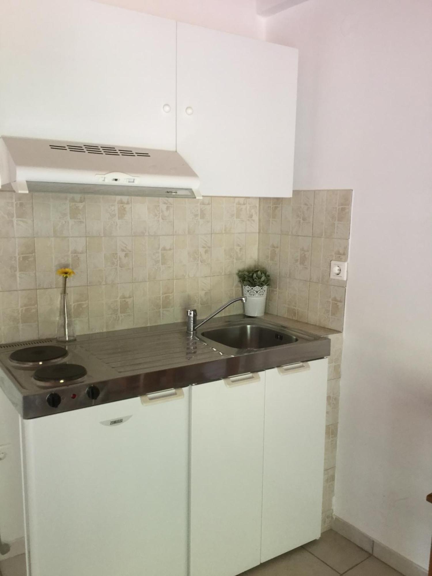 Sea Sound Aparthotel Vasiliki  Bilik gambar